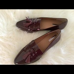 Tahari Loafers Size 9